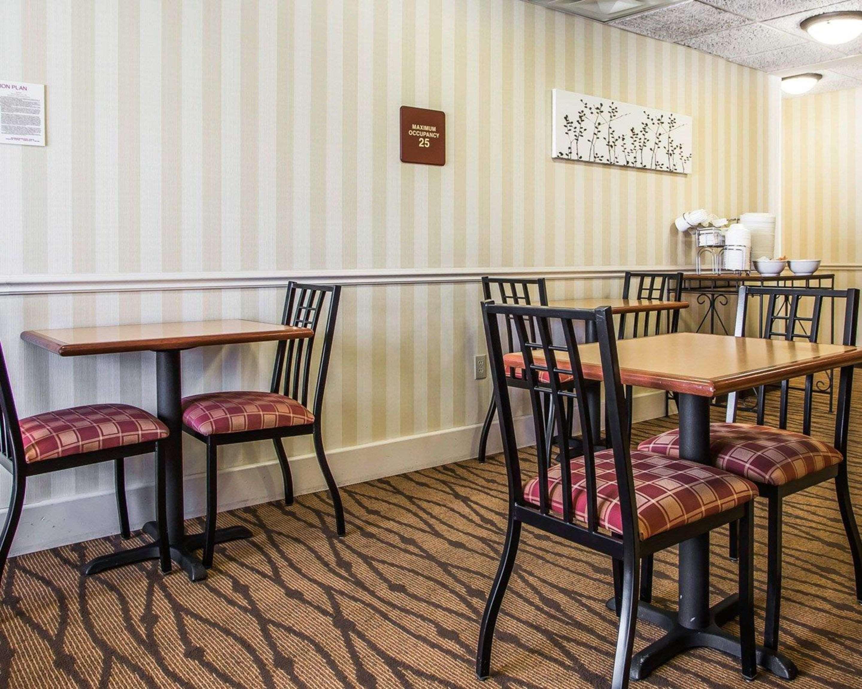 ויסקונסין ראפידס Sleep Inn & Suites מראה חיצוני תמונה