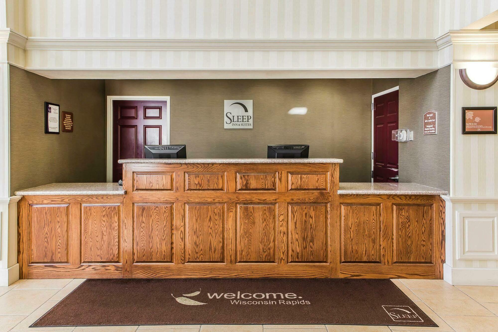 ויסקונסין ראפידס Sleep Inn & Suites מראה חיצוני תמונה
